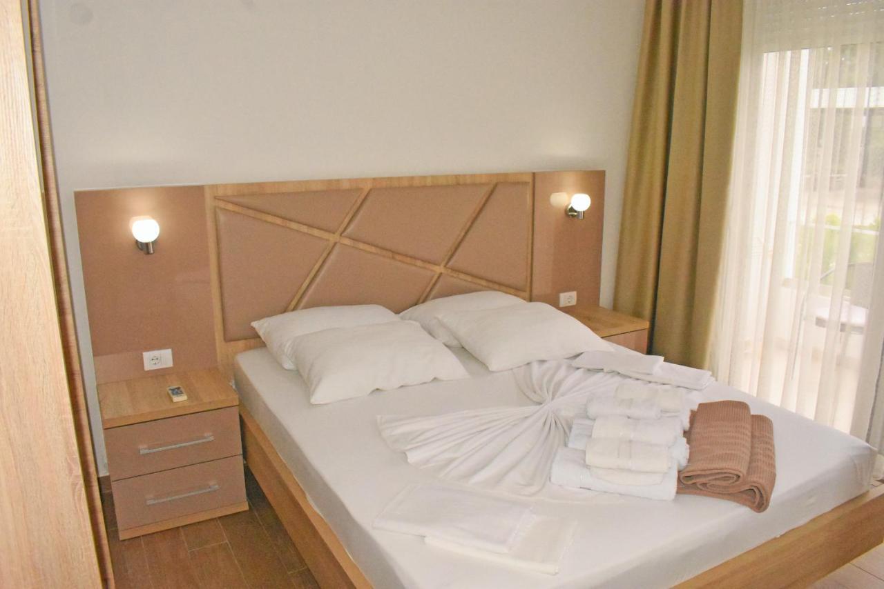 Apartments Amar Ulcinj Exterior photo